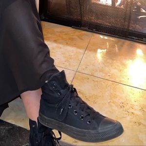 Black Converse